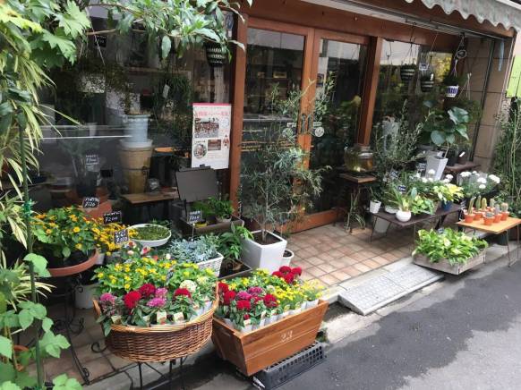 「花槇生花店」　（東京都中央区）の花屋店舗写真2